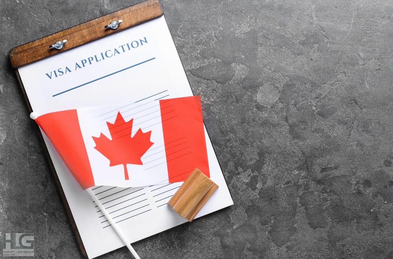 chuẩn bị các loại giấy tờ cần thiết khi xin visa du lịch canada