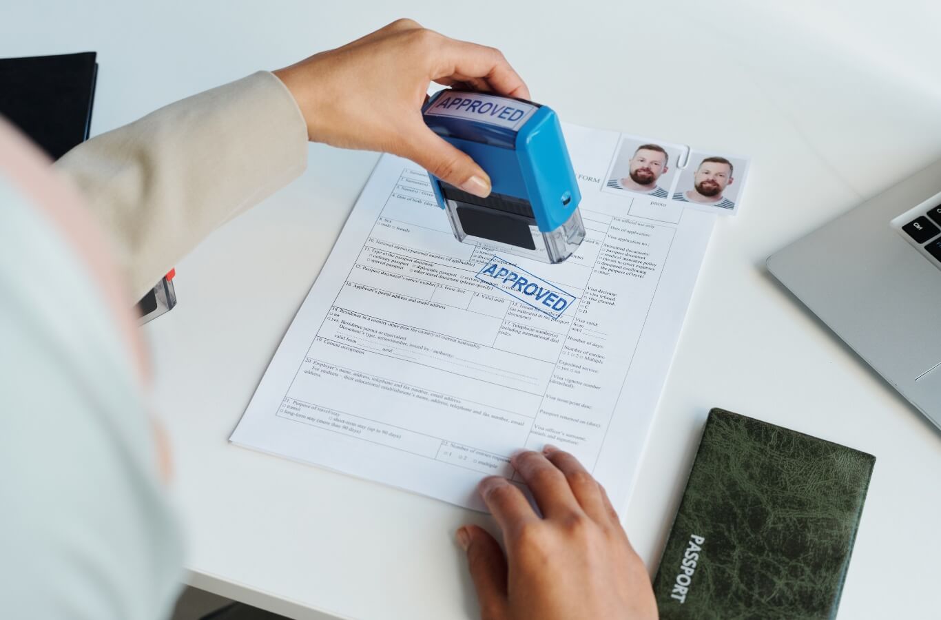 Các loại visa Canada &#8211; 05 visa thông dụng nhất [2023]