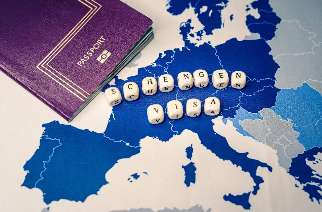 Người định cư tại một nước Schengen có thể đi lại tự do trong toàn khối mà không cần xin thêm thị thực
