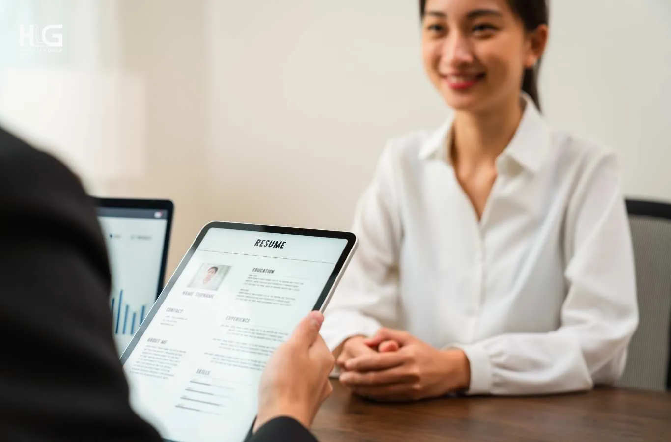 Nên xin phỏng vấn visa định cư Mỹ lại sau 3 đến 6 tháng để có thời gian cải thiện hồ sơ