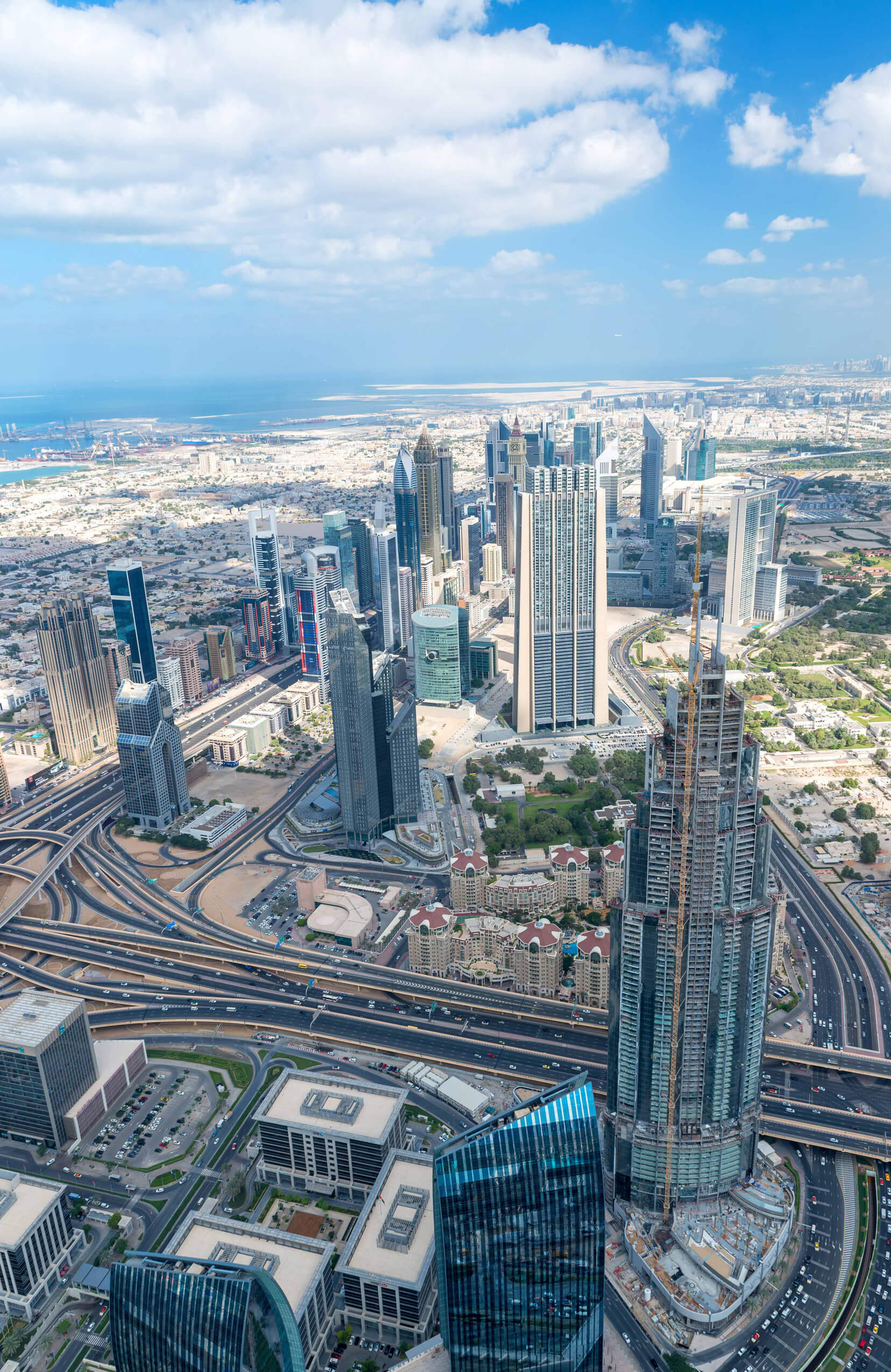 Định cư UAE – Golden Visa Bất Động Sản
