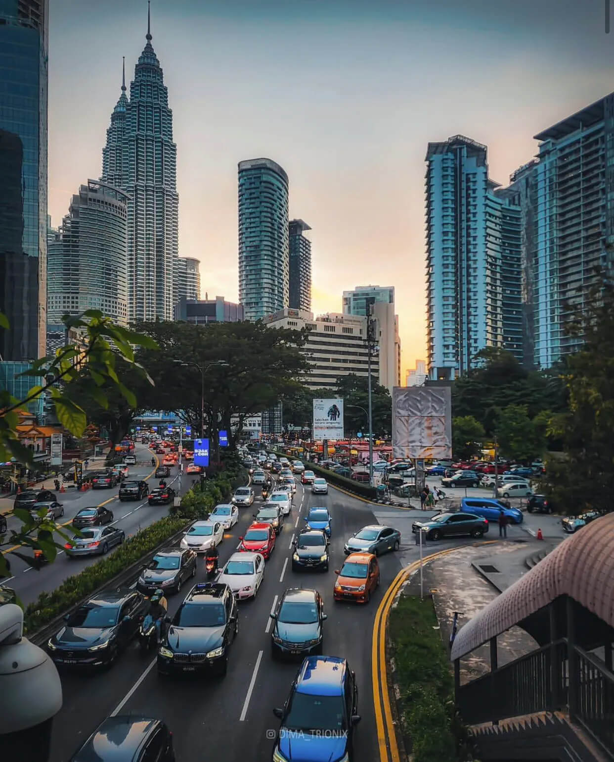 Định cư Malaysia – Premium Visa